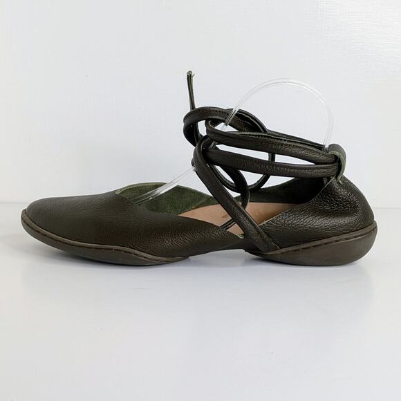 Trippen Ankle Tie Flats 41 Green Leather Artsy Designer Avant Garde Minimalist - Picture 1 of 10